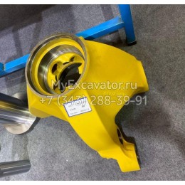 Корпус, правый Komatsu 235-27-41220
