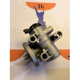 358-7692 Насос подкачки топлива (Fuel Priming Pump) Caterpillar