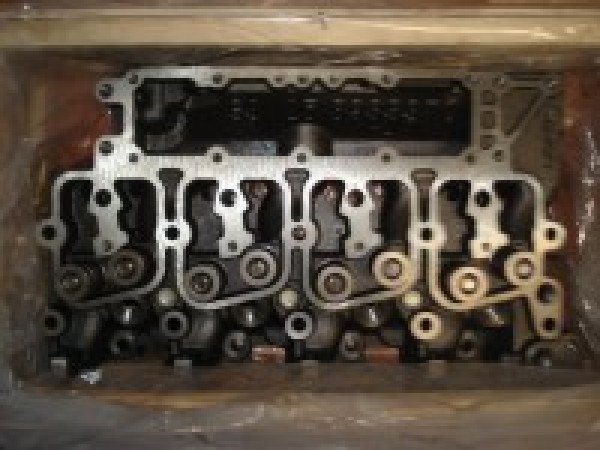 Cummins HEAD,CYLINDER 3966458 для Cummins